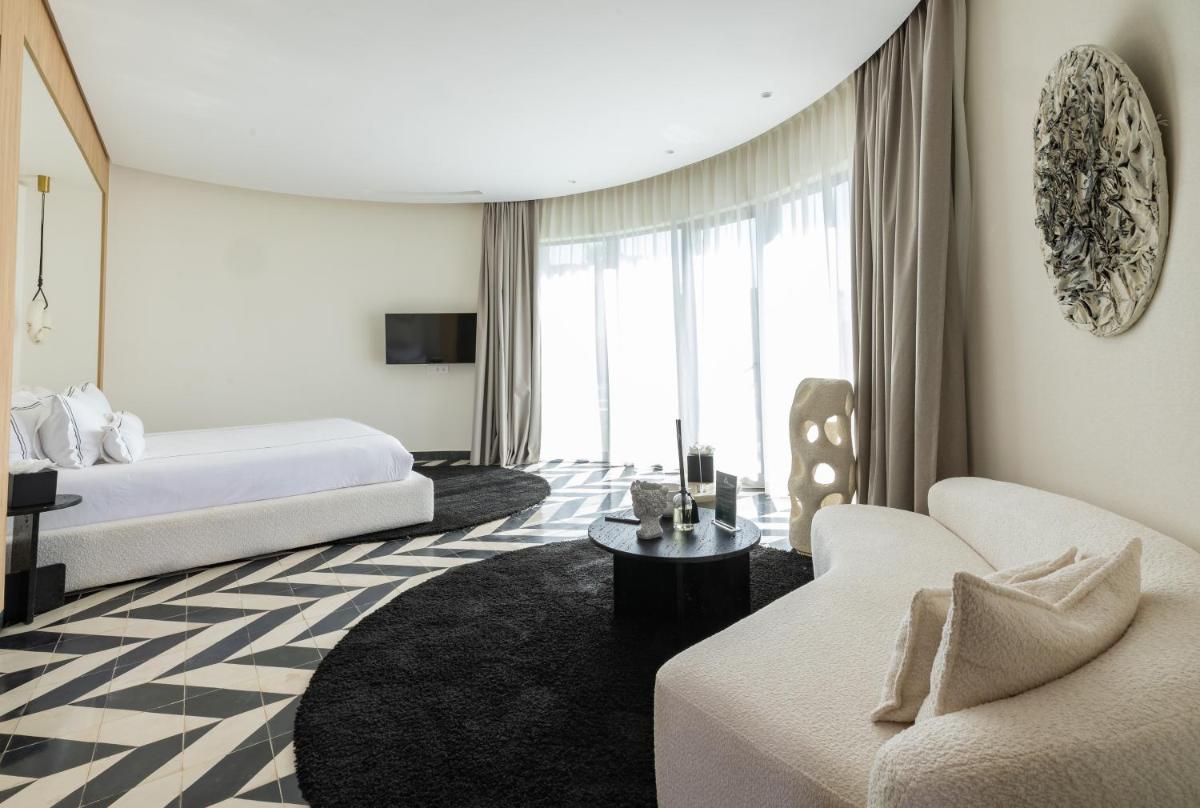 Yin Hotel & Spa