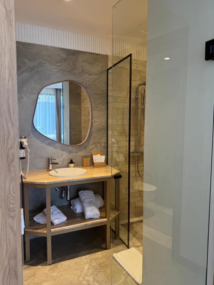 Yin Hotel & Spa