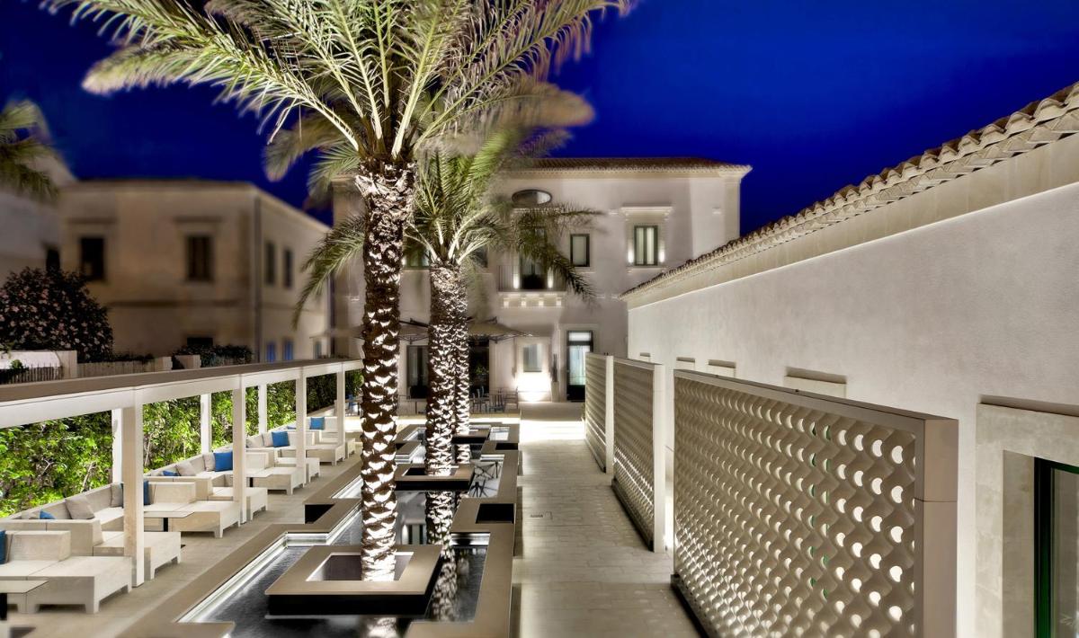 Zafran Boutique Hotel