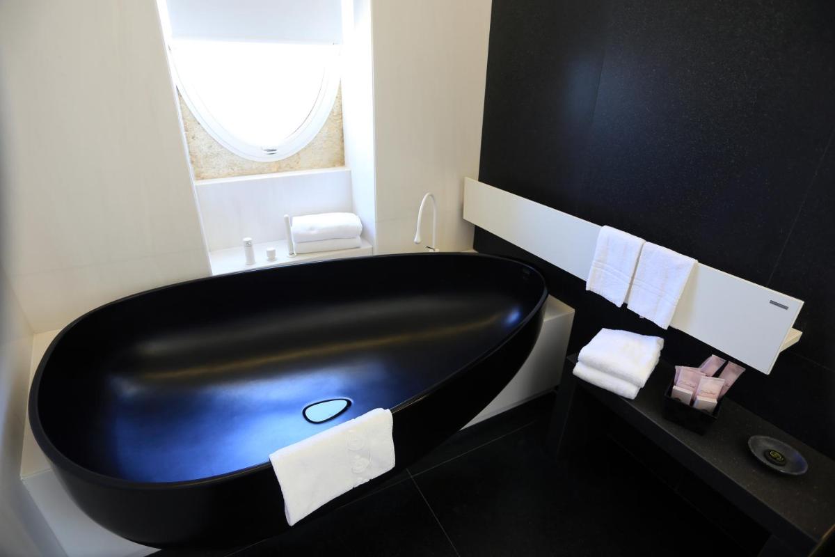 Zafran Boutique Hotel