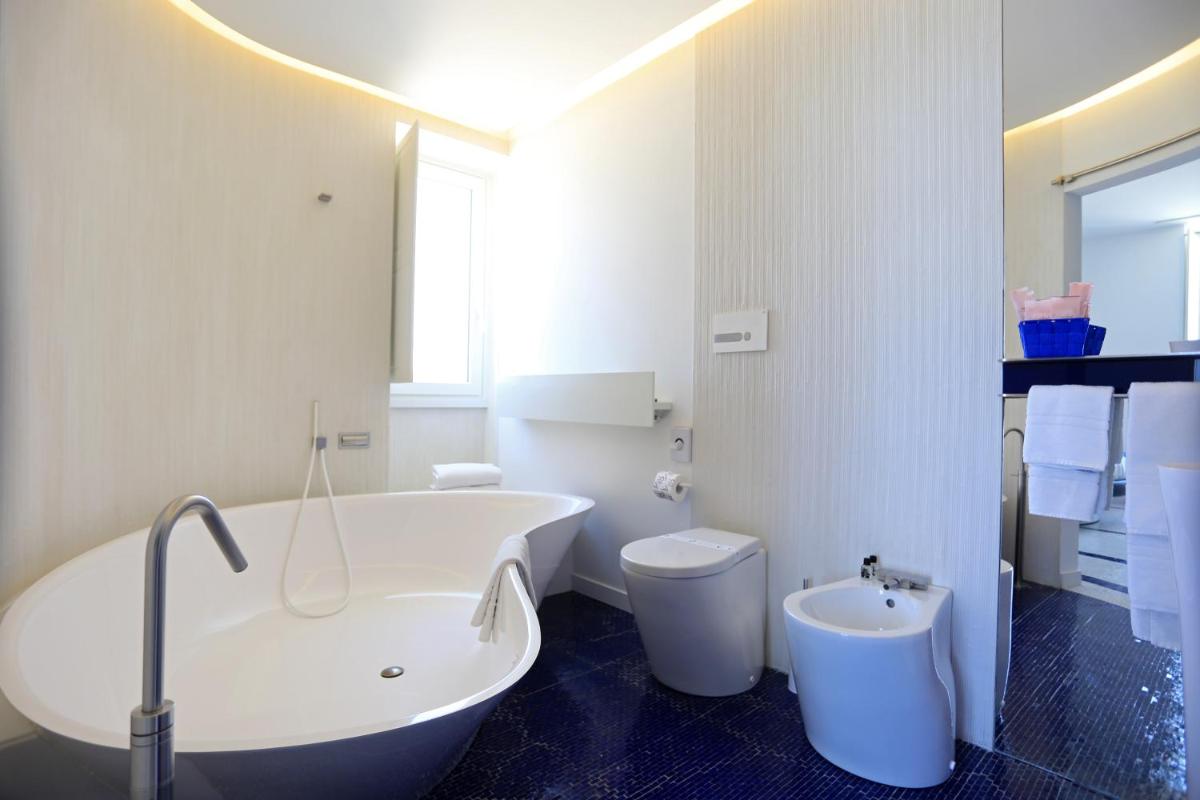 Zafran Boutique Hotel