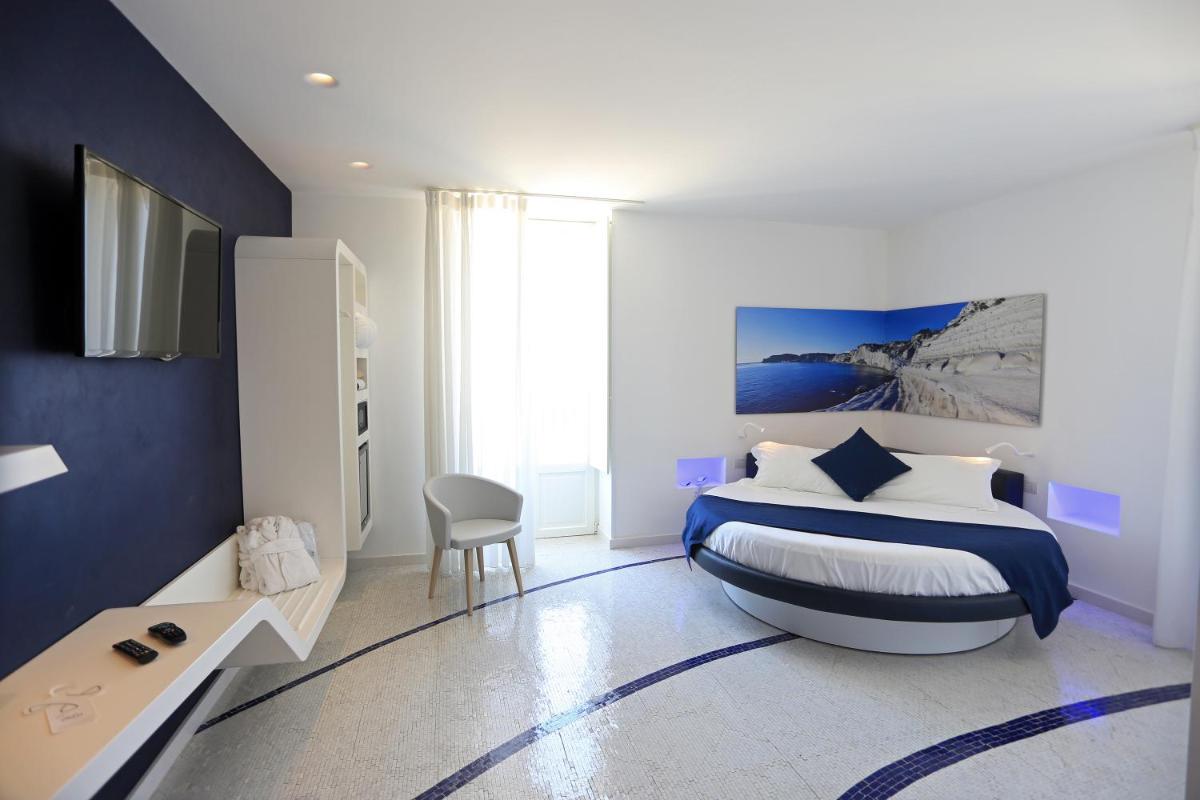 Zafran Boutique Hotel