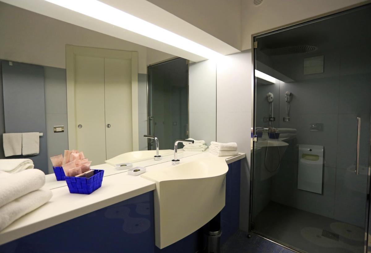 Zafran Boutique Hotel