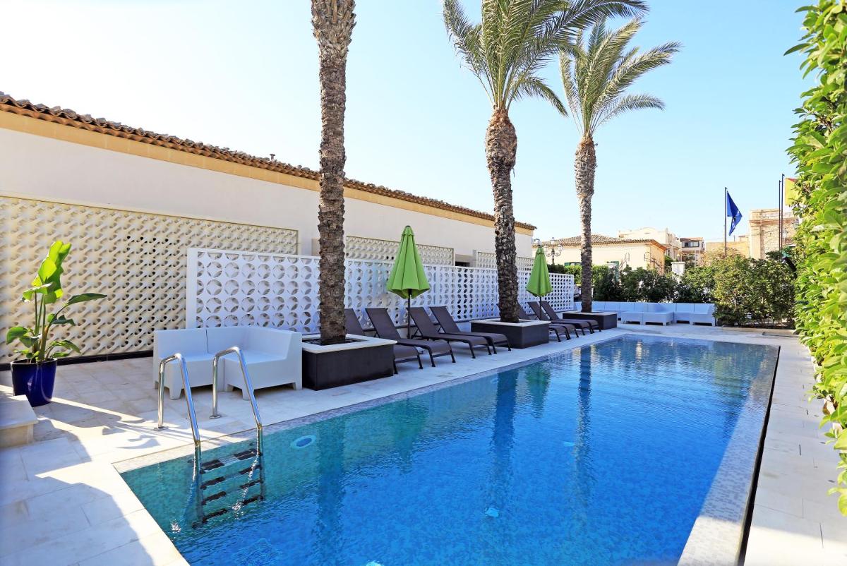 Zafran Boutique Hotel