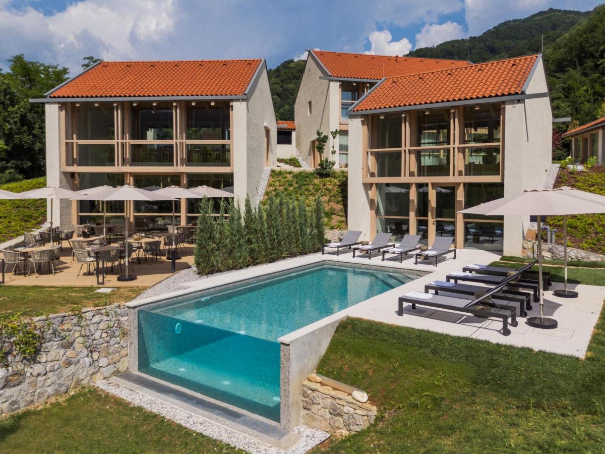 Zen Emerald Resort & Spa, Soča river