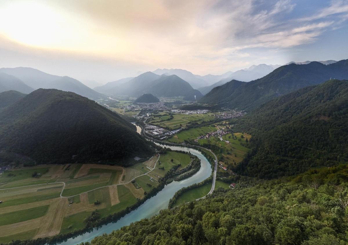 Zen Emerald Resort & Spa, Soča river