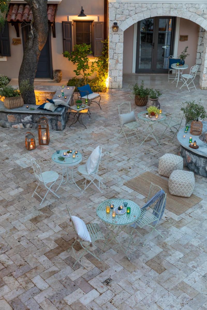 Zigo's Hotel