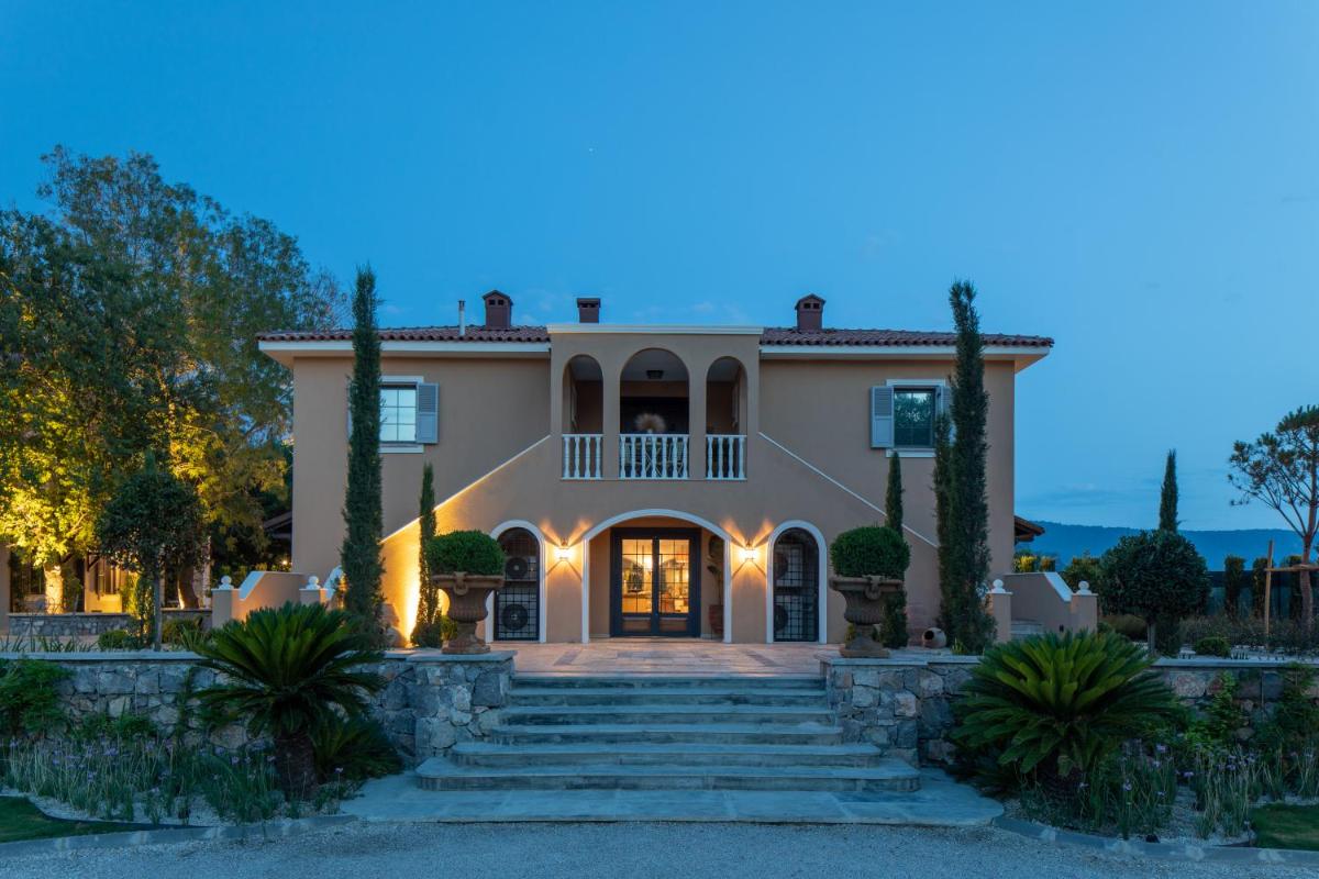 Zigo's Hotel