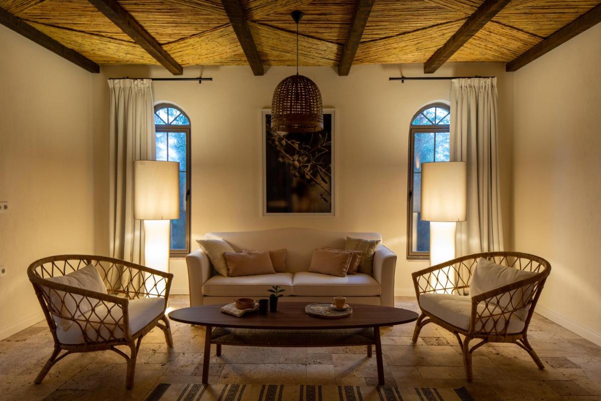 Zigo's Hotel