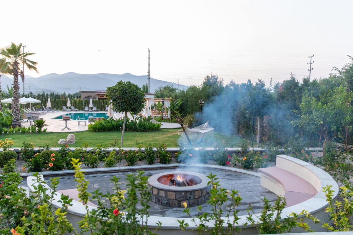 Zigo's Hotel