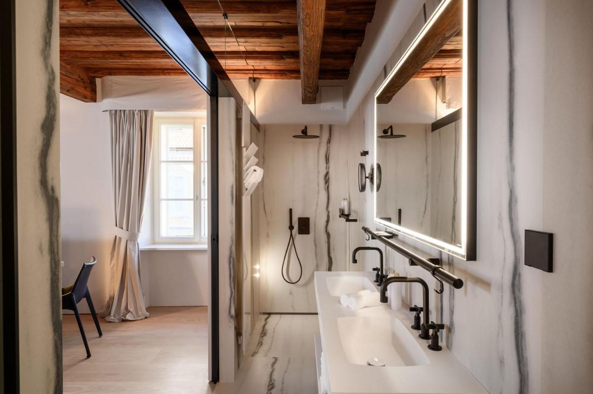 Zlata Ladjica Boutique Hotel