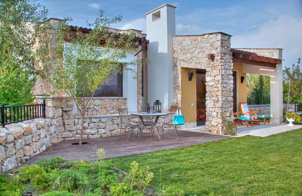 Zornitza Family Estate Relais & Chateaux