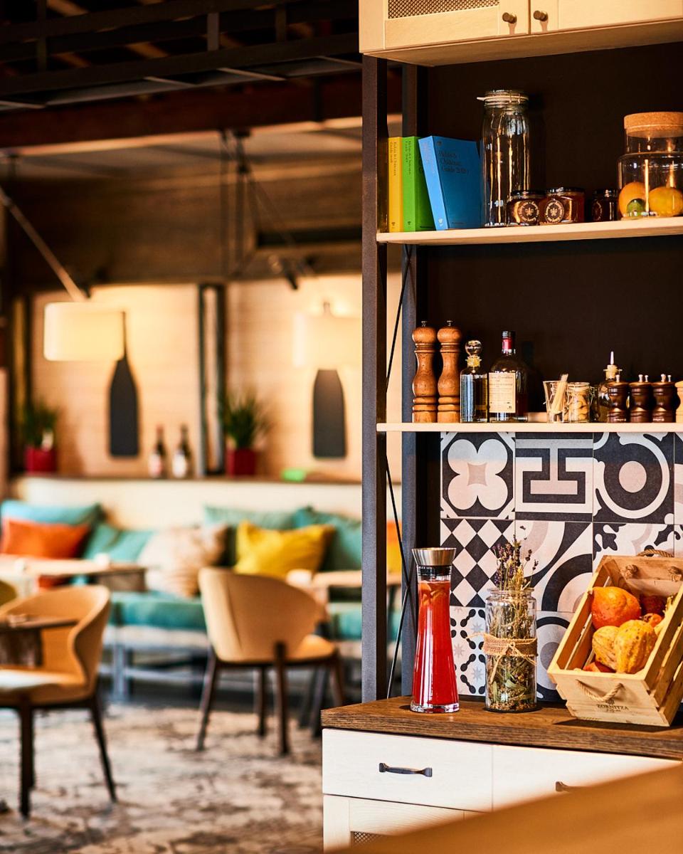 Zornitza Family Estate Relais & Chateaux