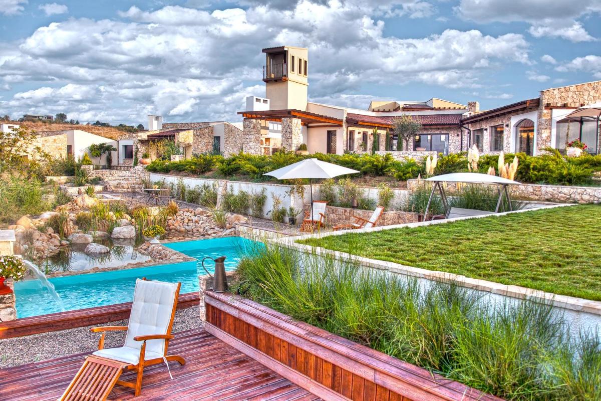 AYA Estate Relais & Chateaux