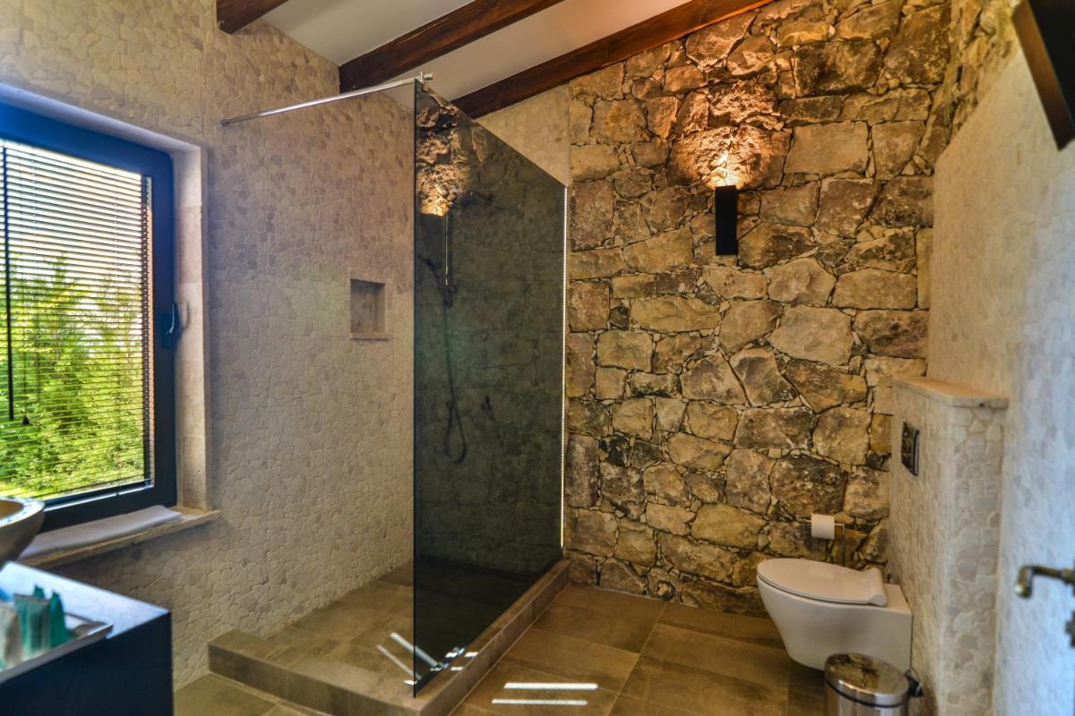 AYA Estate Relais & Chateaux