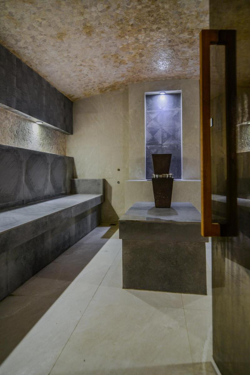AYA Estate Relais & Chateaux