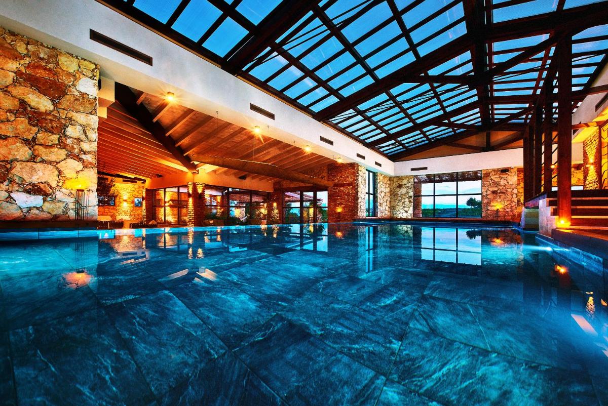 AYA Estate Relais & Chateaux