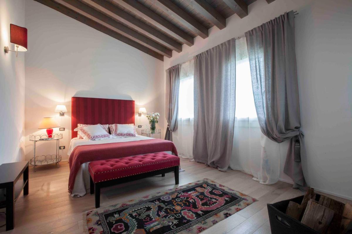Zuani Casa