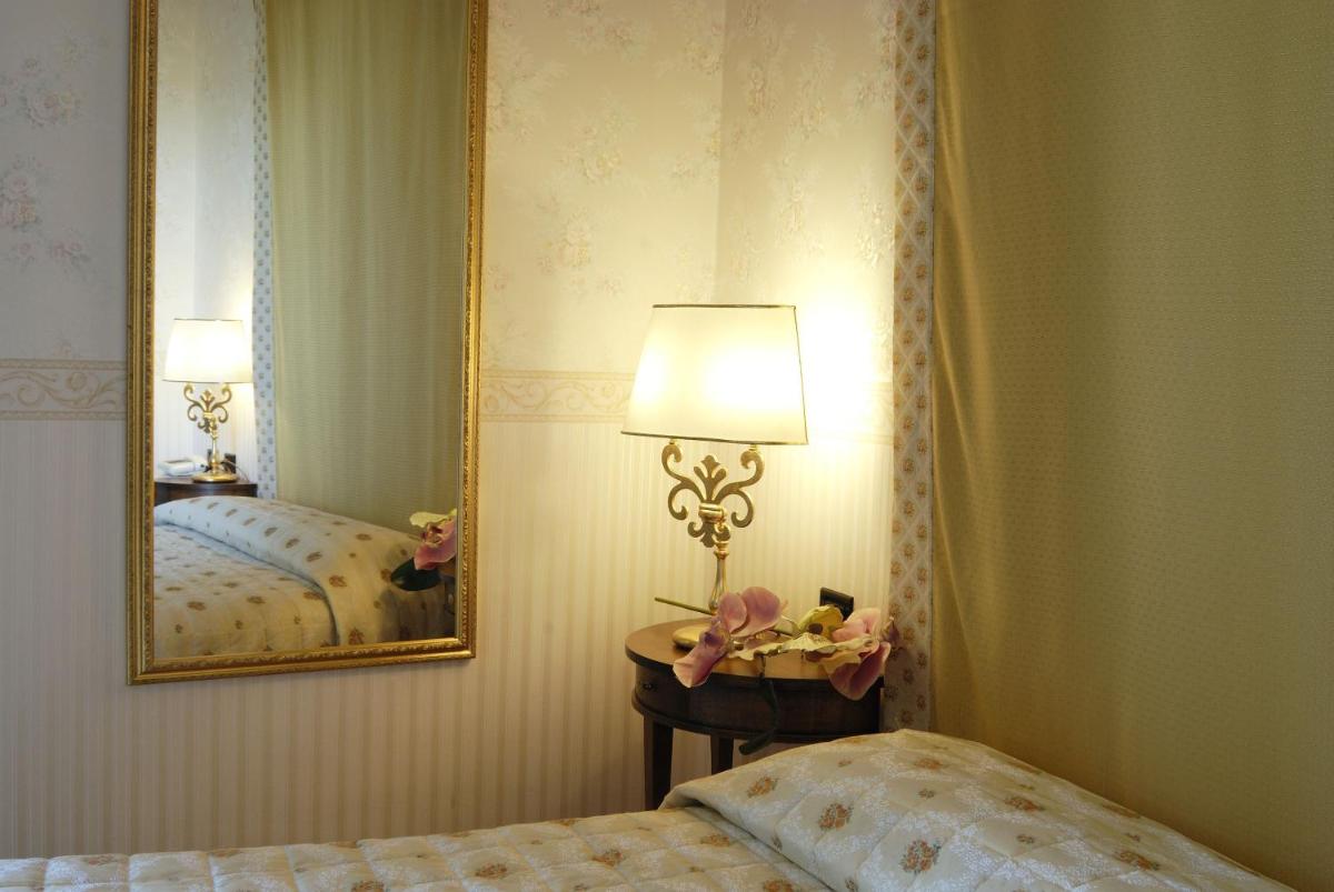 Zunica Ospitalità dal 1880