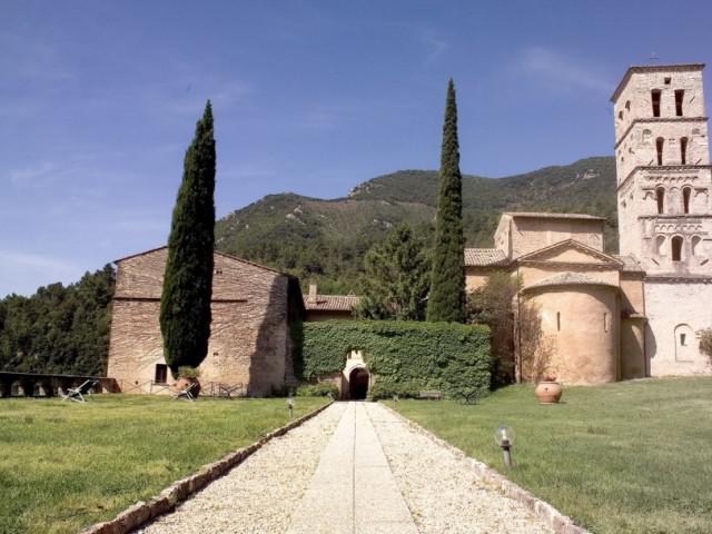 Abbazia San Pietro In Valle
