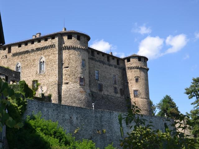 Castello Di Compiano Hotel Relais Museum