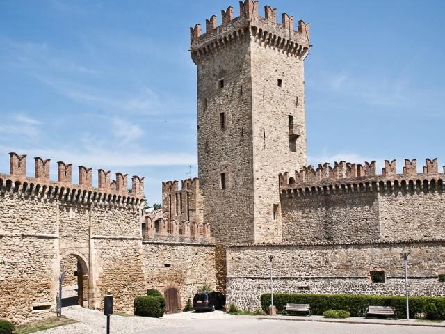 Hotel Castello Di Vigoleno
