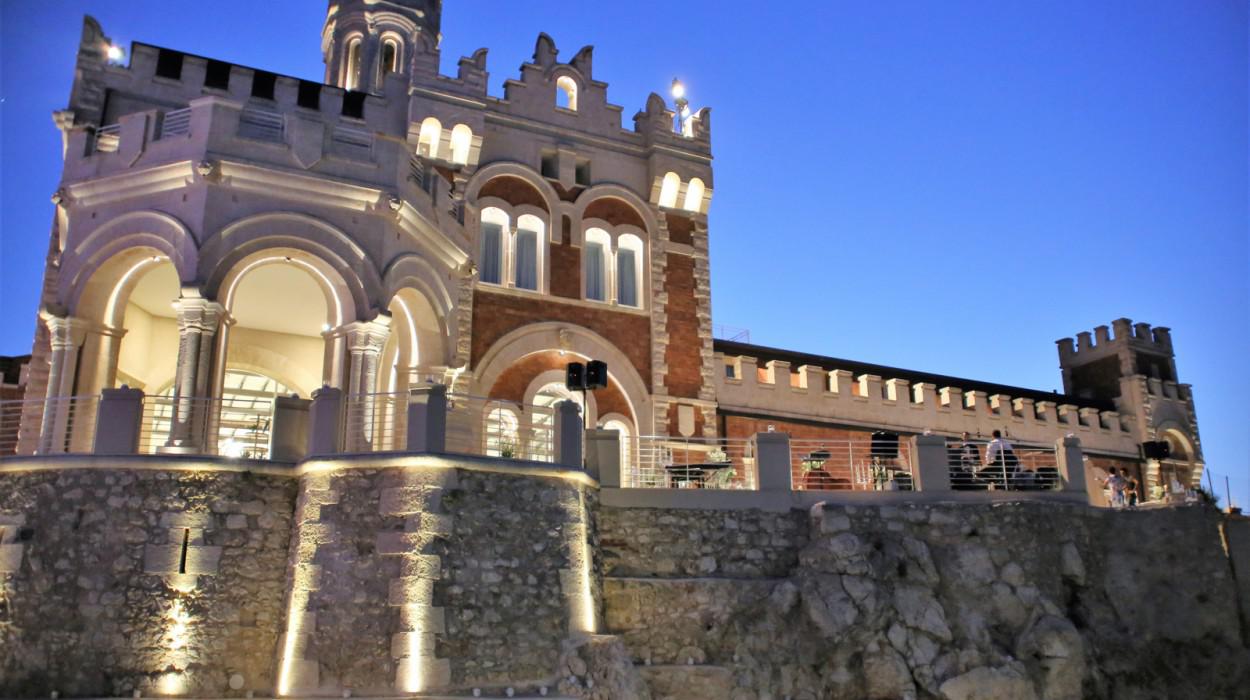 Castello Tafuri Charming Suites