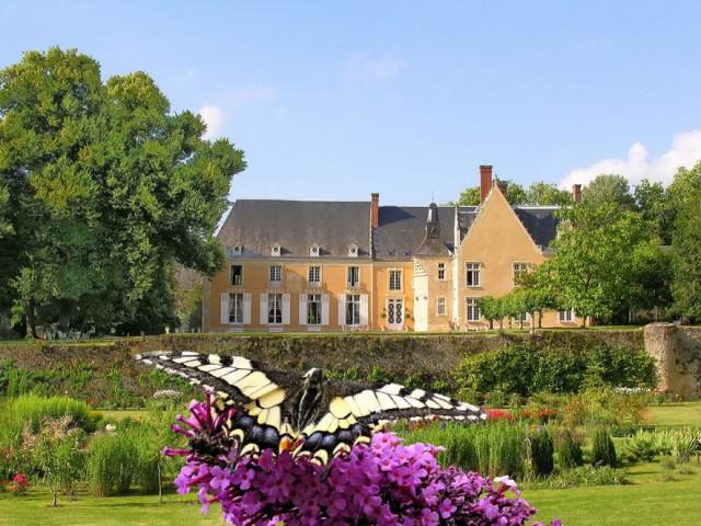 Chateau De La Barre