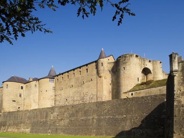 Hôtel Le Château Fort de Sedan
