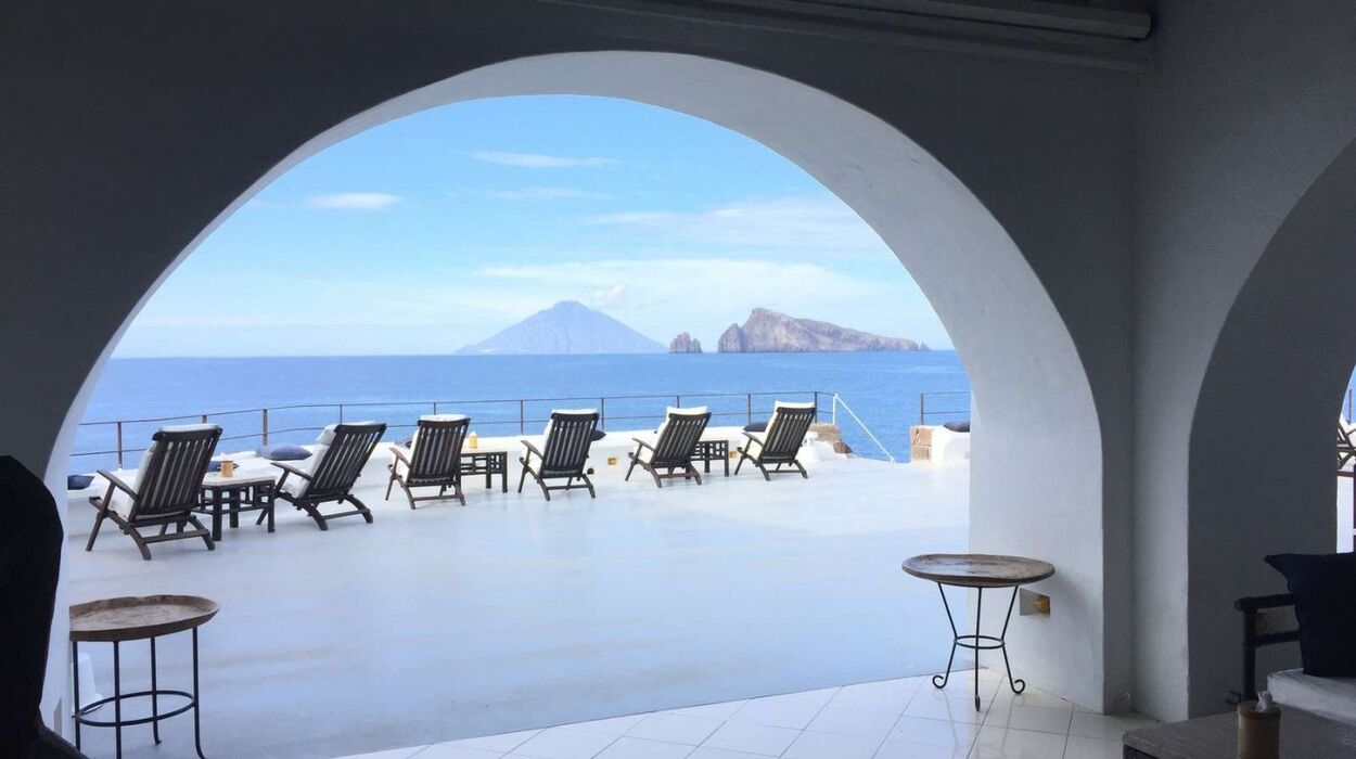 Hotel Raya Panarea