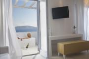Prestige Suite Front Sea View with indoor/outdoor Jacuzzi/ Hammam