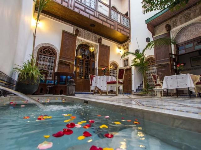Riad Les Remparts De Fès