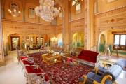 The Raj Palace (Small Luxury Hotels of the World)