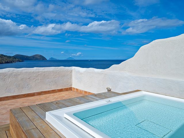Master terrace sea view with Jacuzzi