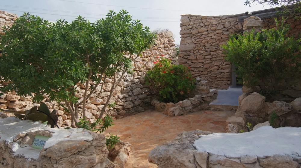 Villaggio Albergo I Dammusi di Borgo Cala Creta